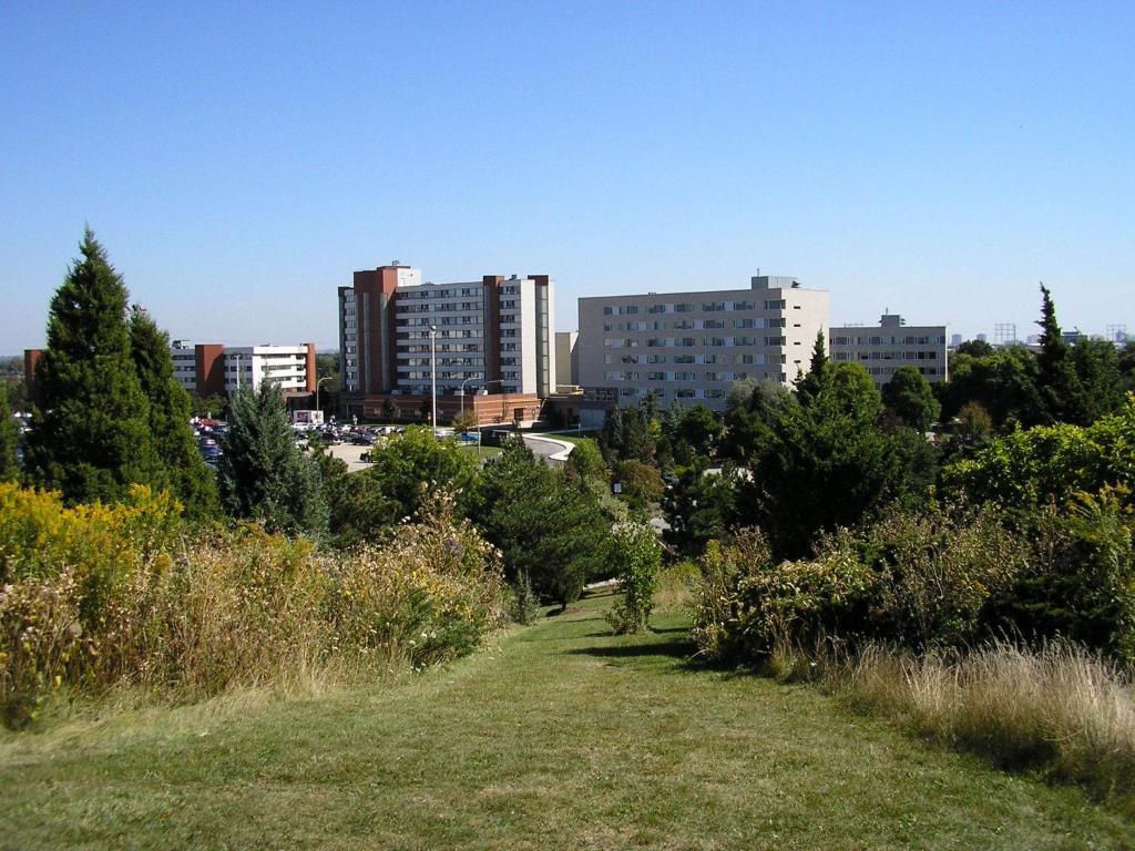 Humber College North Campus Residence Brampton Exteriör bild